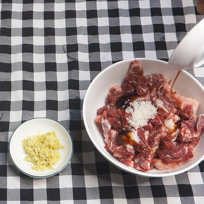 Step 2 Marinate the beef Japanese-style curry