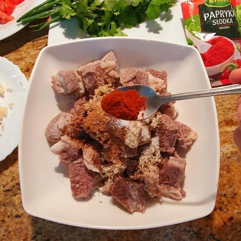 Step 2 Marinate the beef Beef stew without wine (recipe shared by a user)