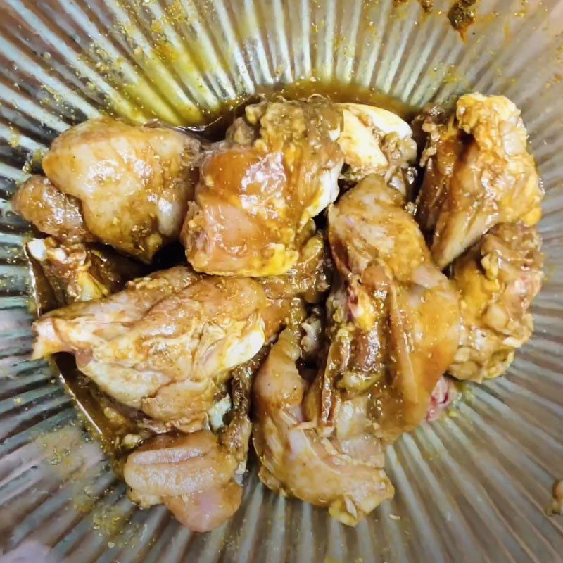 Step 3 Marinating chicken Chicken curry with fresh milk