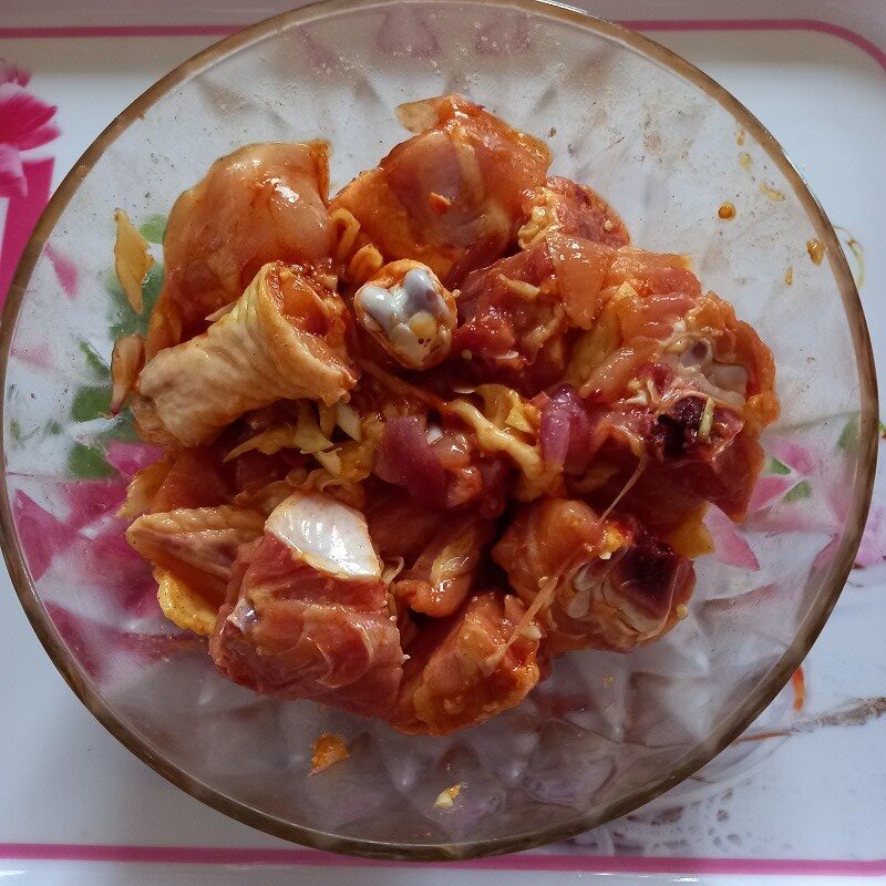 Step 2 Marinate chicken Curry chicken