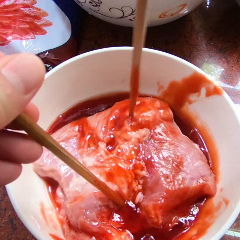 Step 2 Marinate the meat and braise the char siu for Xôi bát bửu