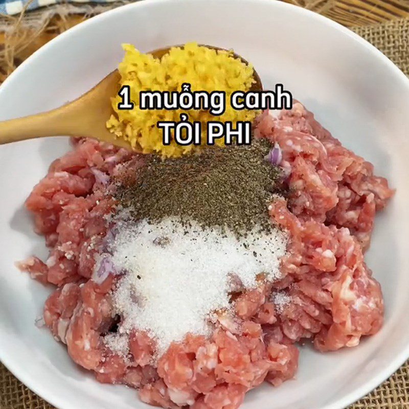 Step 1 Marinating xíu mại Salted Egg Xíu Mại (Recipe shared from TikTok Cooking with TasteVN)
