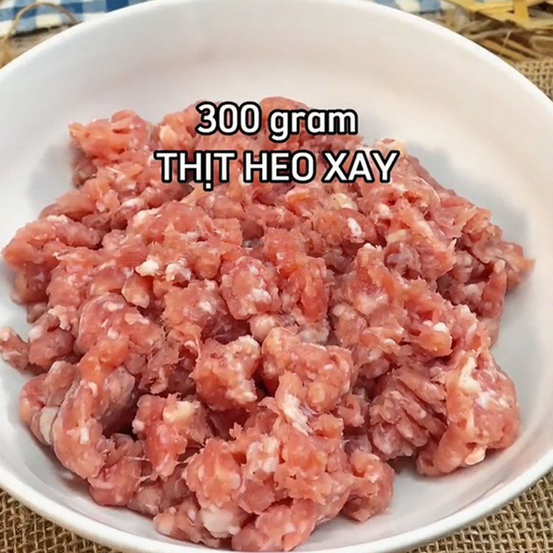 Step 1 Marinating xíu mại Salted Egg Xíu Mại (Recipe shared from TikTok Cooking with TasteVN)