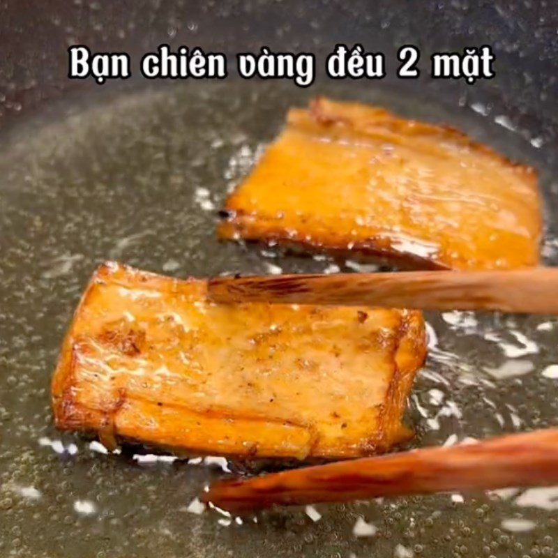 Step 1 Marinate and fry the ribs of Vegetarian Bun Cha (Recipe from the TikTok channel Vegetarian Kitchen XANH)