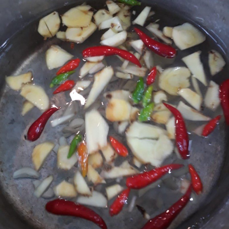 Step 2 Make the soaking liquid Sweet and sour pickled fig