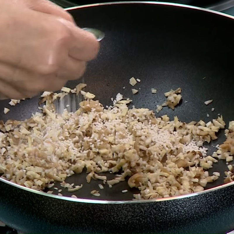 Step 2 Sauté the ingredients Vegetarian fried rice bowl