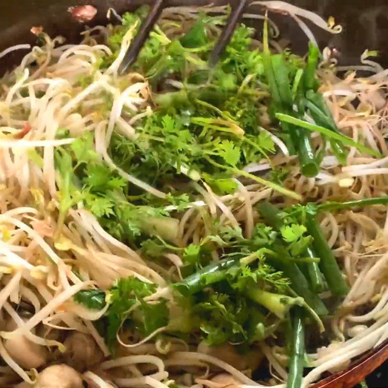 Step 3 Sautéed Oysters Bean Sprout Stir-fried Oysters