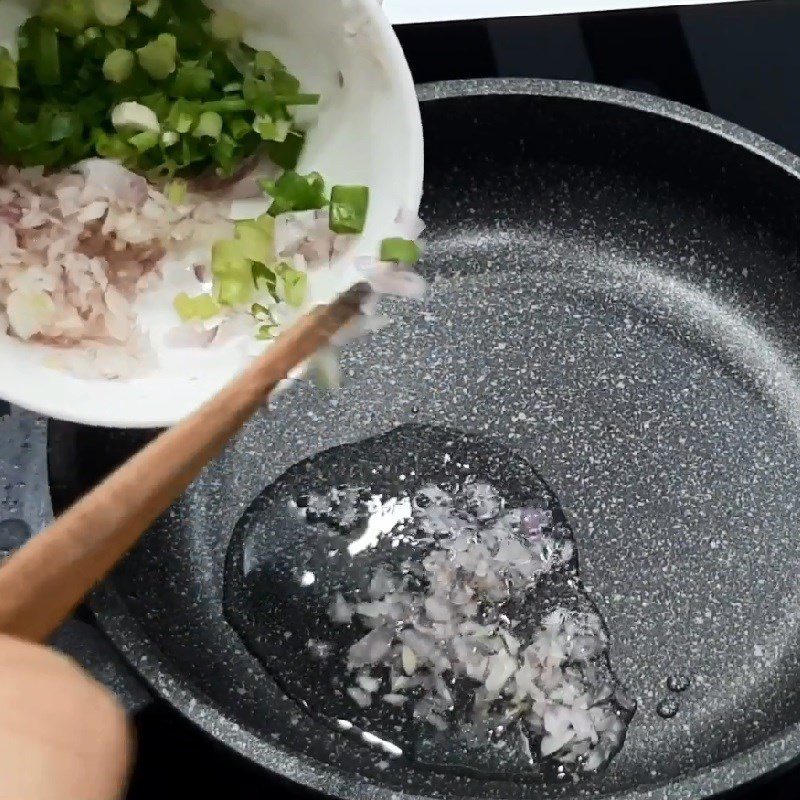 Step 3 Sautéing taro Porridge with striped bass for baby weaning with taro
