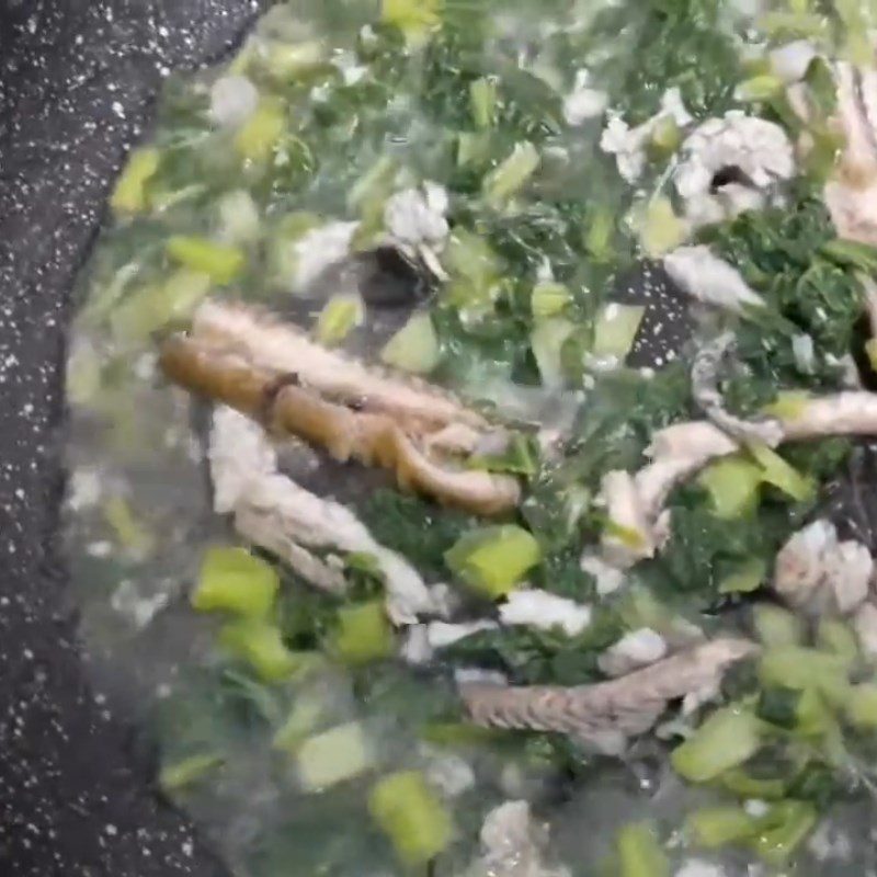 Step 3 Stir-fried eel with bok choy Eel porridge with bok choy