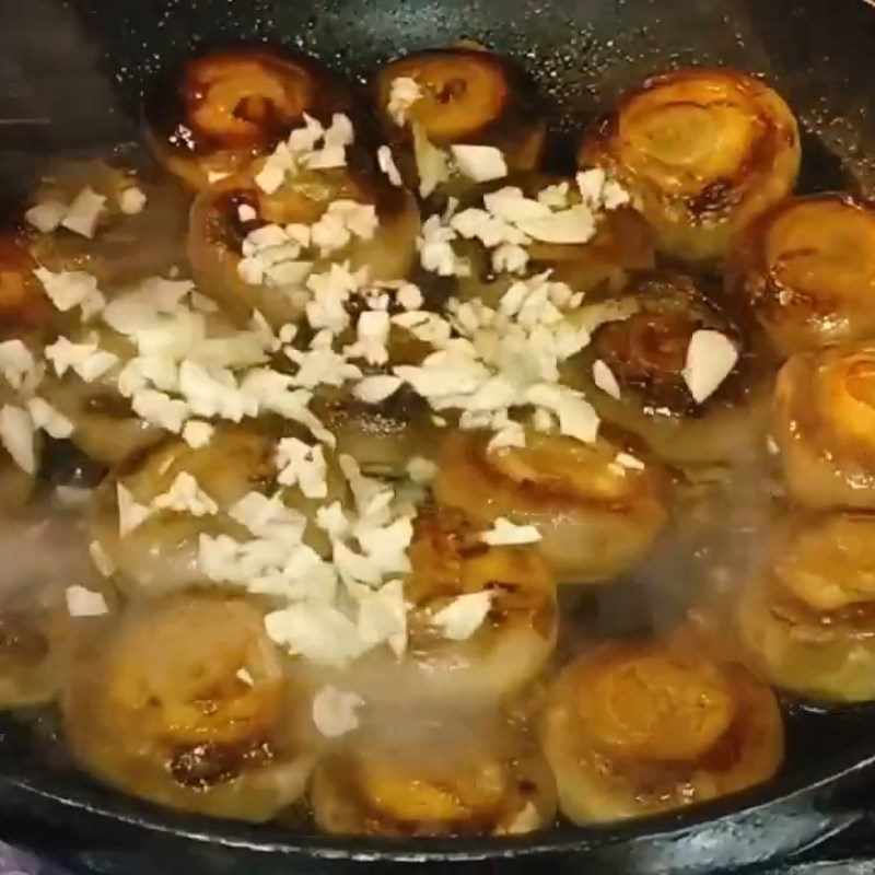 Step 2 Sautéing mushrooms Garlic sautéed butter mushrooms