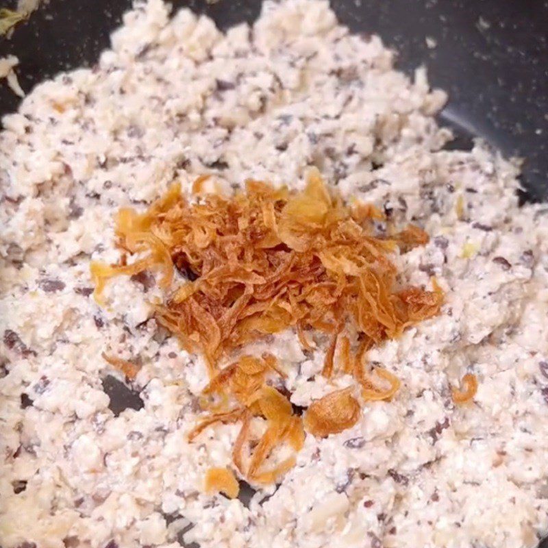 Step 3 Sautéing the filling for vegetarian bánh nậm with chicken thigh mushrooms