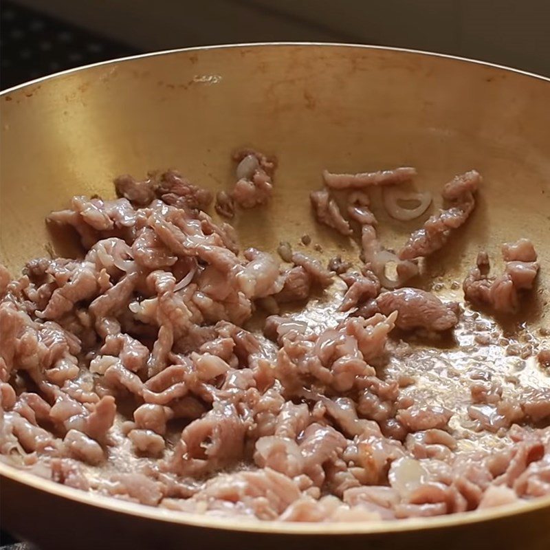 Step 5 Stir-fried filling for Fried Pâté Cake