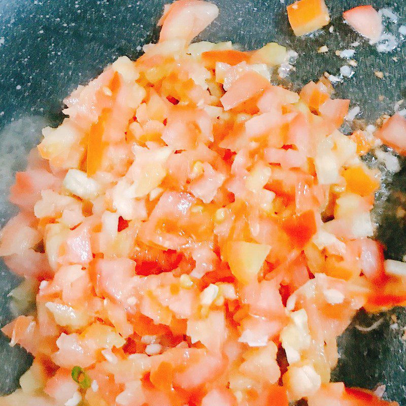 Step 3 Stir-fried noodles with minced meat Stir-fried noodles with minced meat and tomato sauce