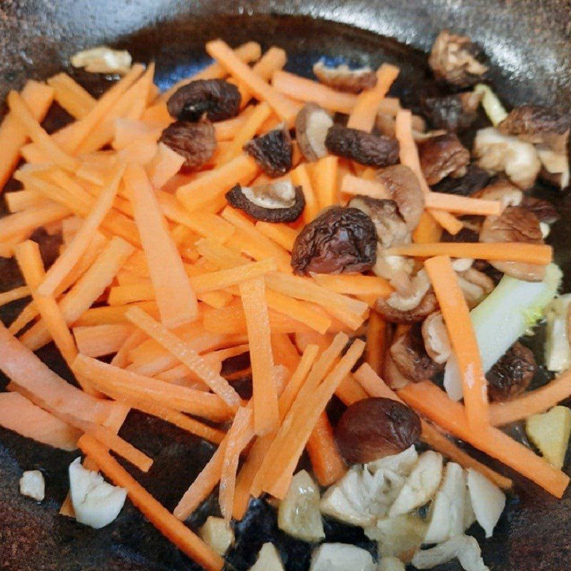 Step 2 Stir-fried vegetables Carrot broccoli stir-fry