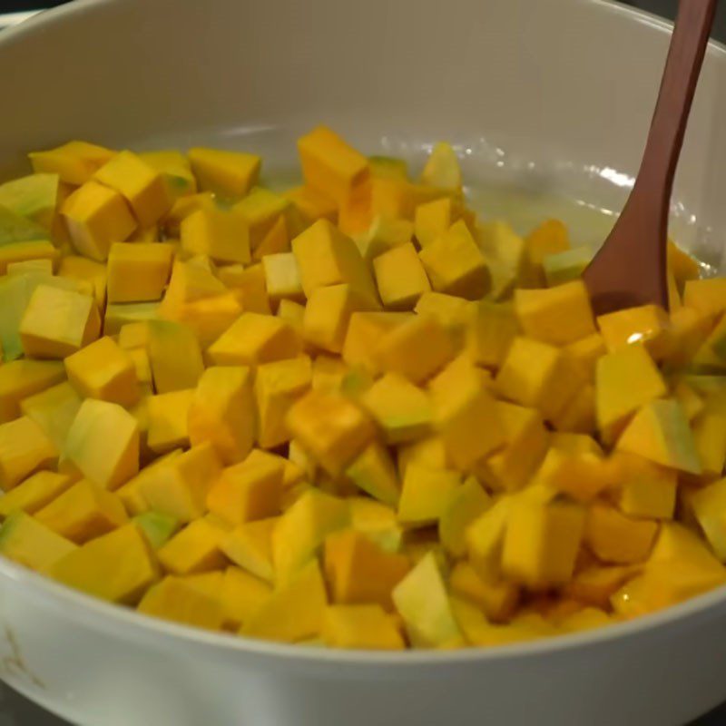 Step 2 Sauté the ingredients Pumpkin Risotto