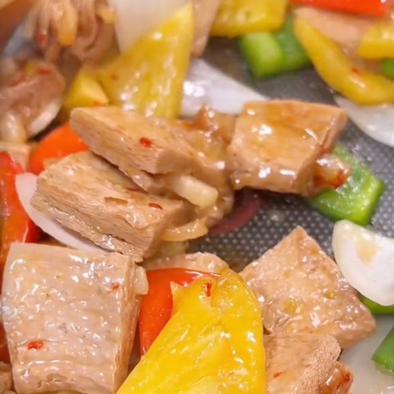 Step 3 Sautéed Sweet and Sour Vegetarian Ribs Vegetarian ribs sautéed with bell pepper
