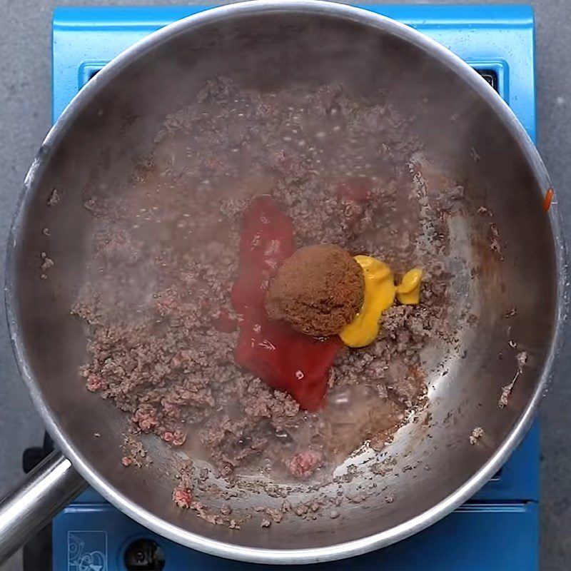 Step 1 Stir-fry beef Beef Cheese Sandwich