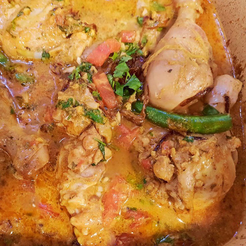 Step 4 Stir-fry the chicken Biryani chicken rice