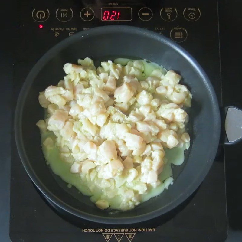 Step 3 Sauté chicken for bell pepper chicken salad