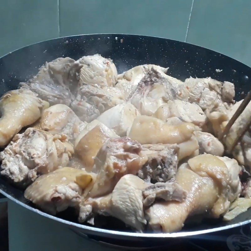 Step 4 Stir-fry chicken with ginger Sticky rice chicken