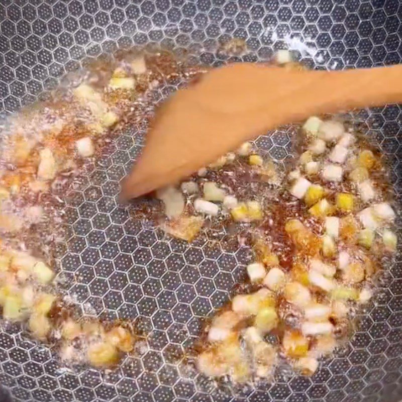 Step 3 Sautéing Pineapple Pineapple Braised Shiitake (Recipe shared by Tiktok Vegetarian Kitchen XANH)