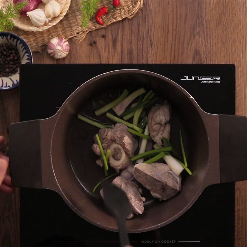 Step 3 Sauté the bones Pork taro soup