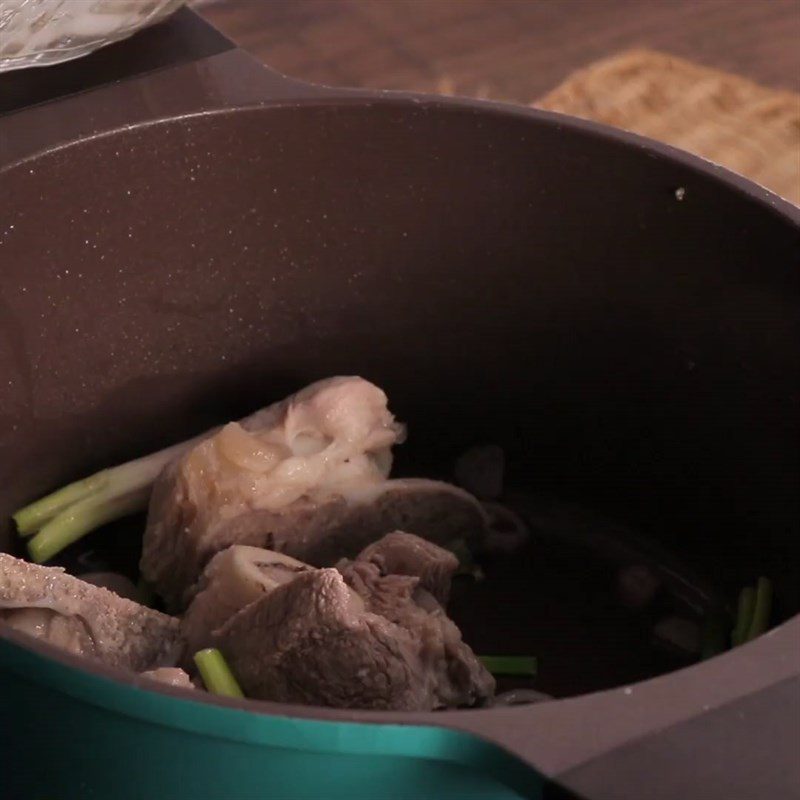 Step 3 Sauté the bones Pork taro soup