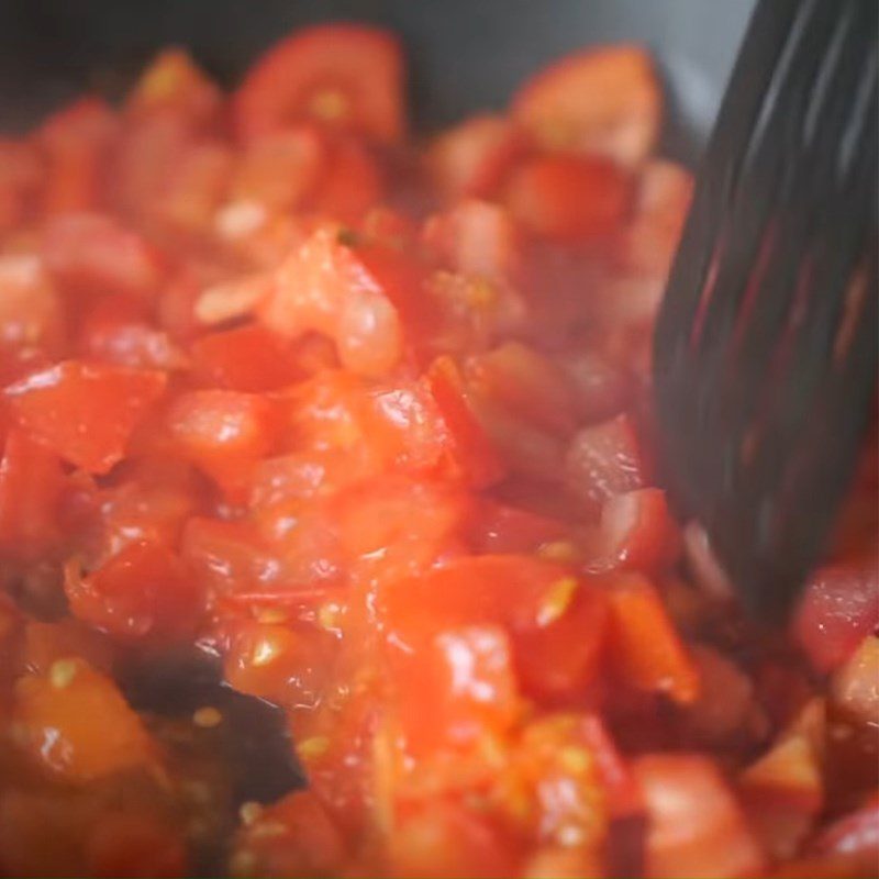 Step 2 Stir-fried tomatoes Tomato chutney - tomato chutney
