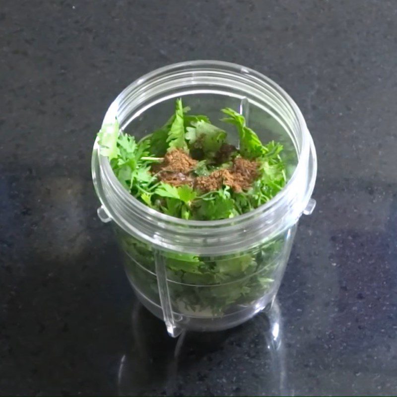 Step 2 Blend the coriander chutney