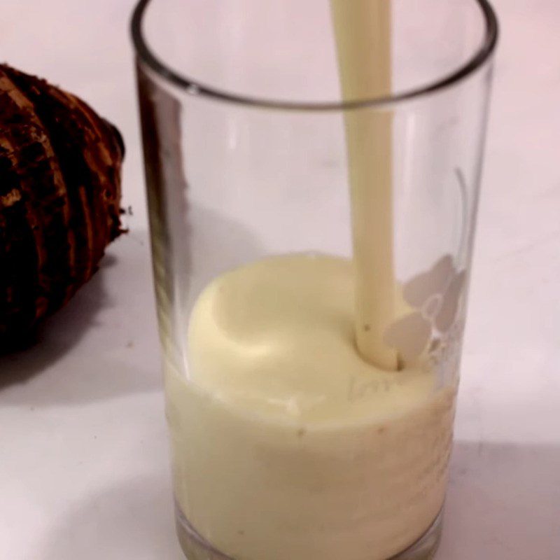 Step 4 Blend taro with coconut rice and fresh milk Taro coconut milk