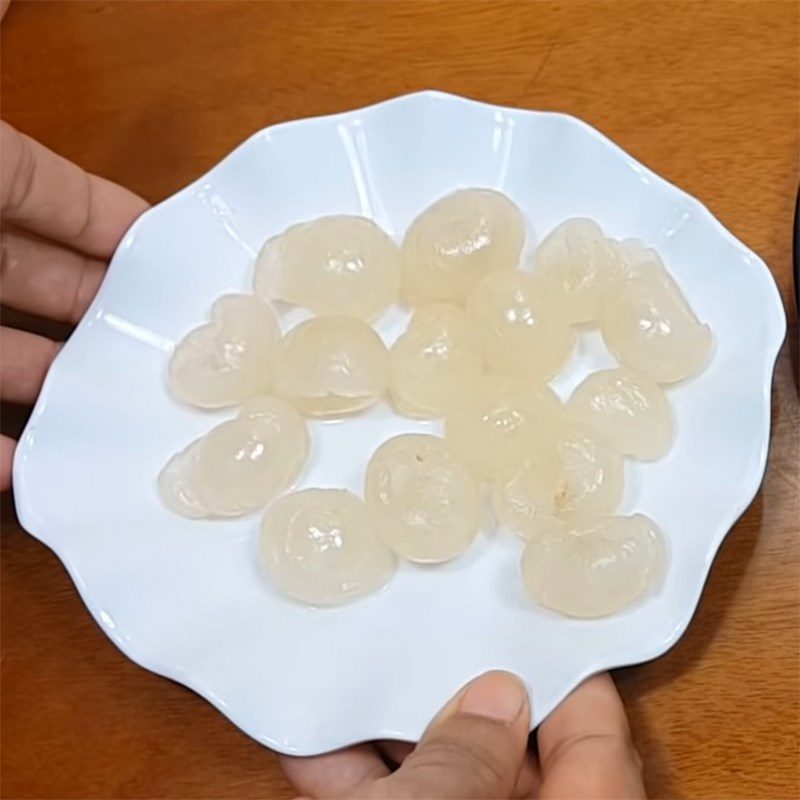 Step 2 Blend the lychee for Three-color Lychee Jelly