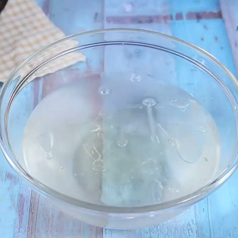 Step 1 Blend durian Durian yogurt jelly