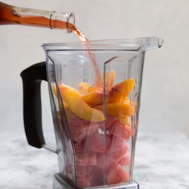 Step 2 Blend the smoothie for watermelon peach smoothie