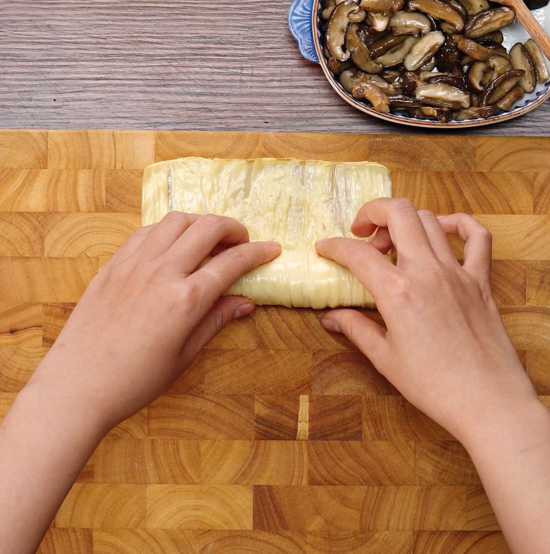 Step 4 Mushroom Roll Vegetarian Chicken Mushroom Roll
