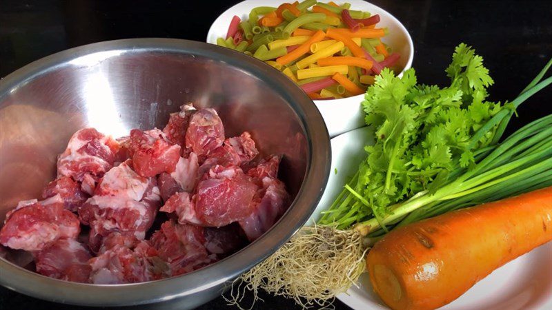 Ingredients for the dish 3 noodle with pork ribs