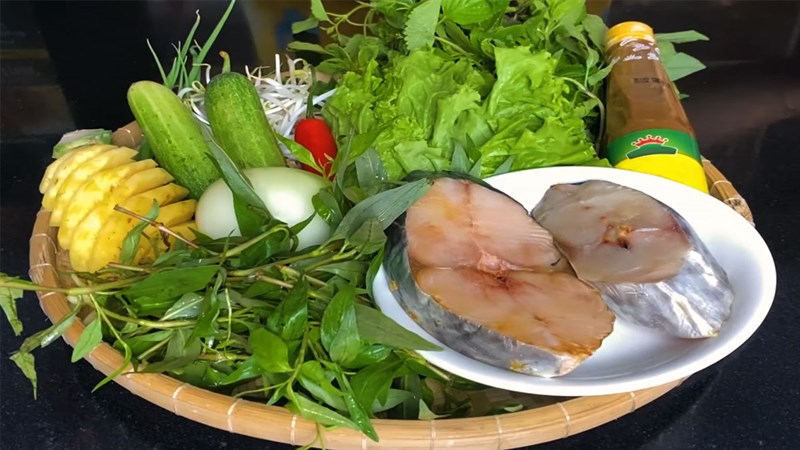 Ingredients for steamed mackerel dish