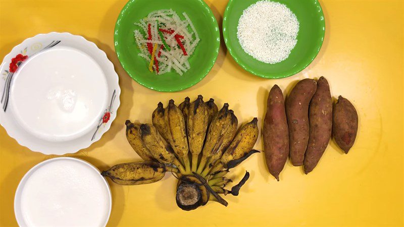 Ingredients for banana sweet potato dessert