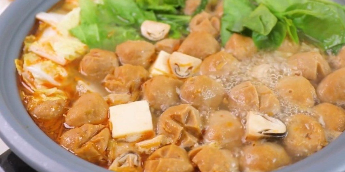 2 ways to cook beef hotpot with satay and spicy delicious sauce 09281