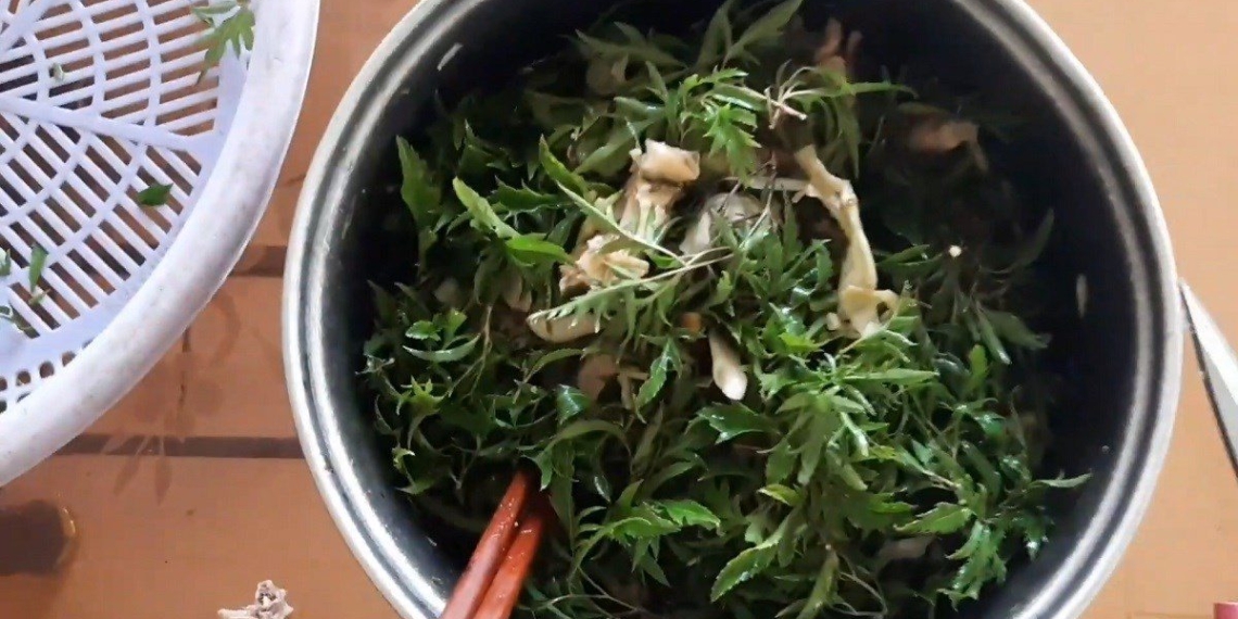 2 ways to make a delicious and attractive scented fried wrapped in leaves for the family 14348