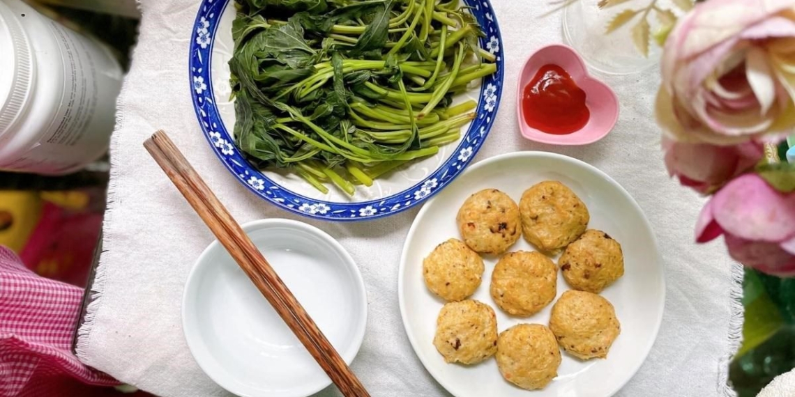 2 ways to make chicken meatballs with potato fried crispy delicious 05452