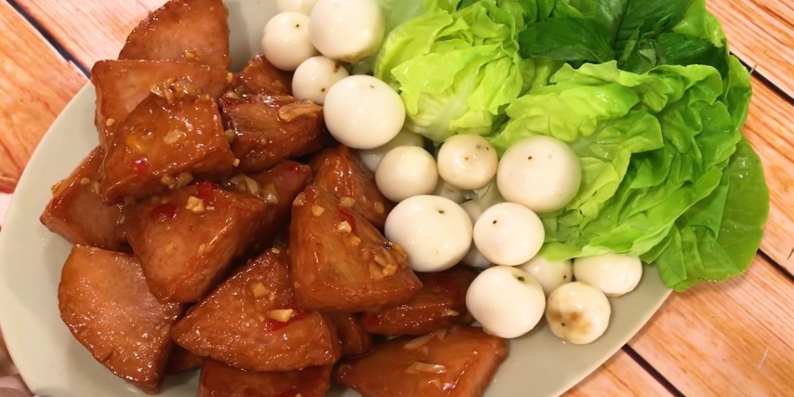 2 ways to make fried spring rolls with fish sauce and crunchy sweet sour sauce 05343