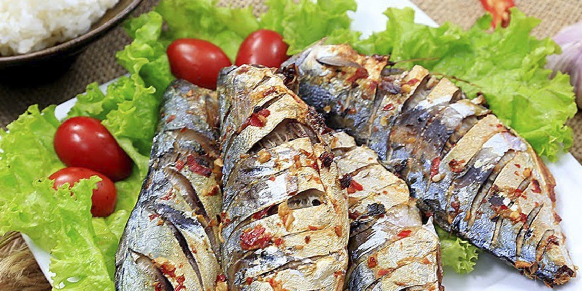 2 ways to make grilled catfish with garlic and chili and grilled salted chili delicious 04690