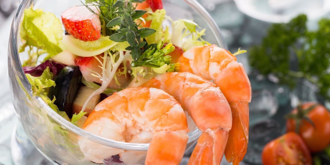 2 ways to make shrimp cocktail salad delicious and standard 08031