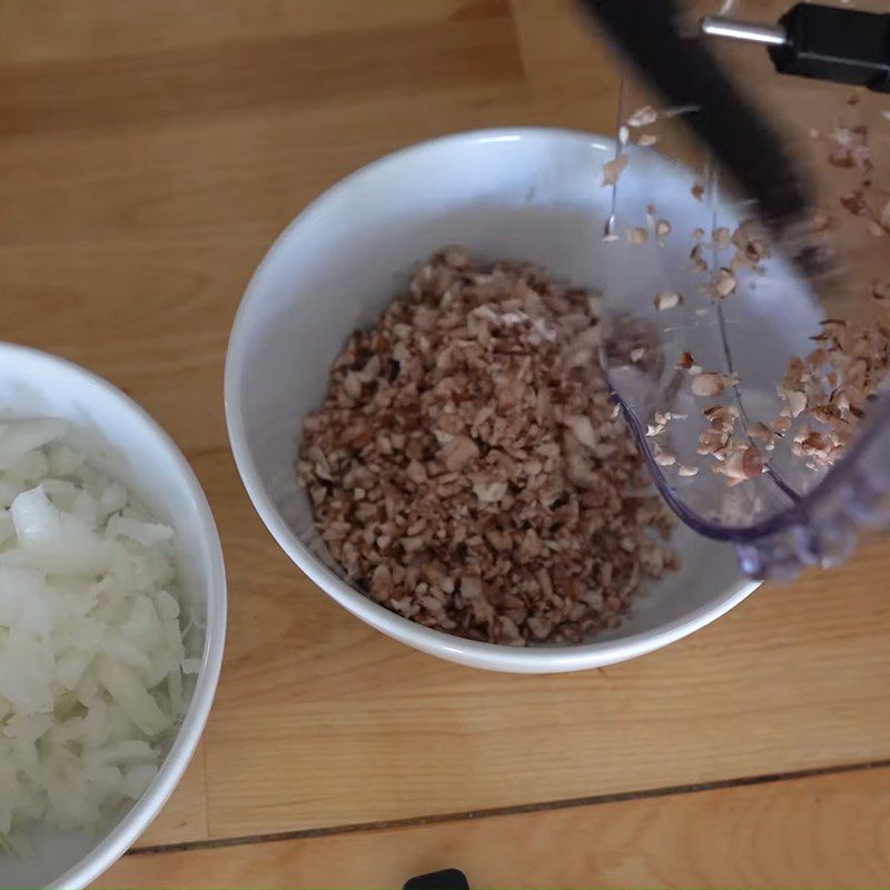 Step 1 Prepare the Ingredients for Zucchini Spaghetti with Beef and Mushrooms