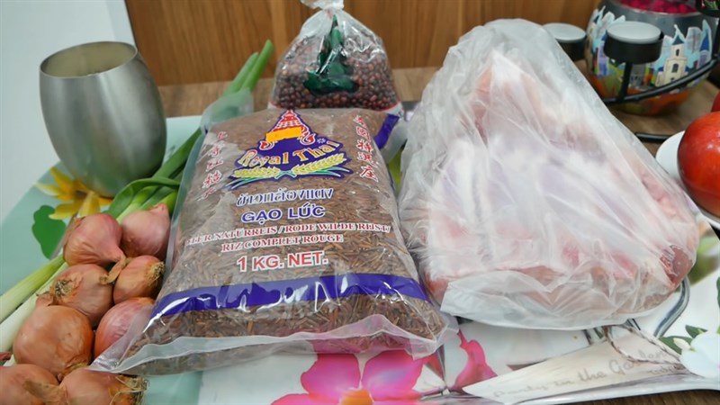 Ingredients for cooking porridge using a multi-function electric pressure cooker