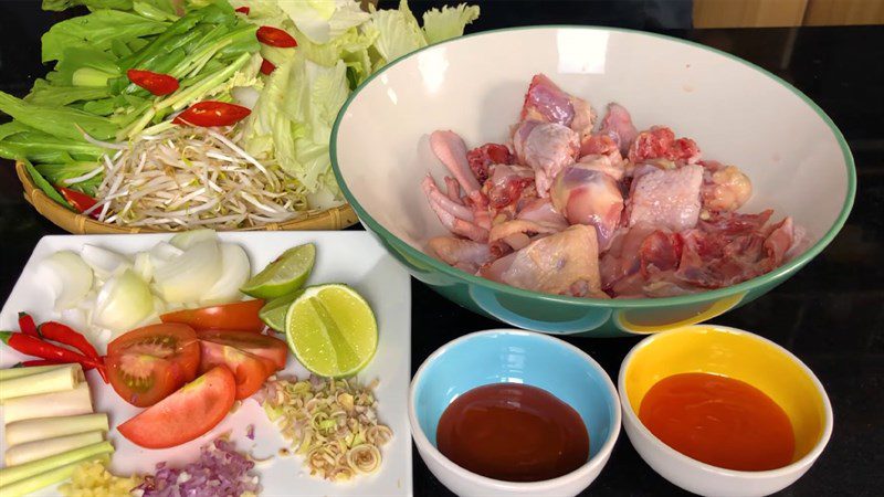 Ingredients for spicy and sour chicken hotpot