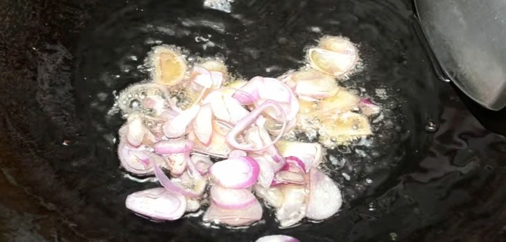 Step 2 Prepare other ingredients Mixed Oyster Soup