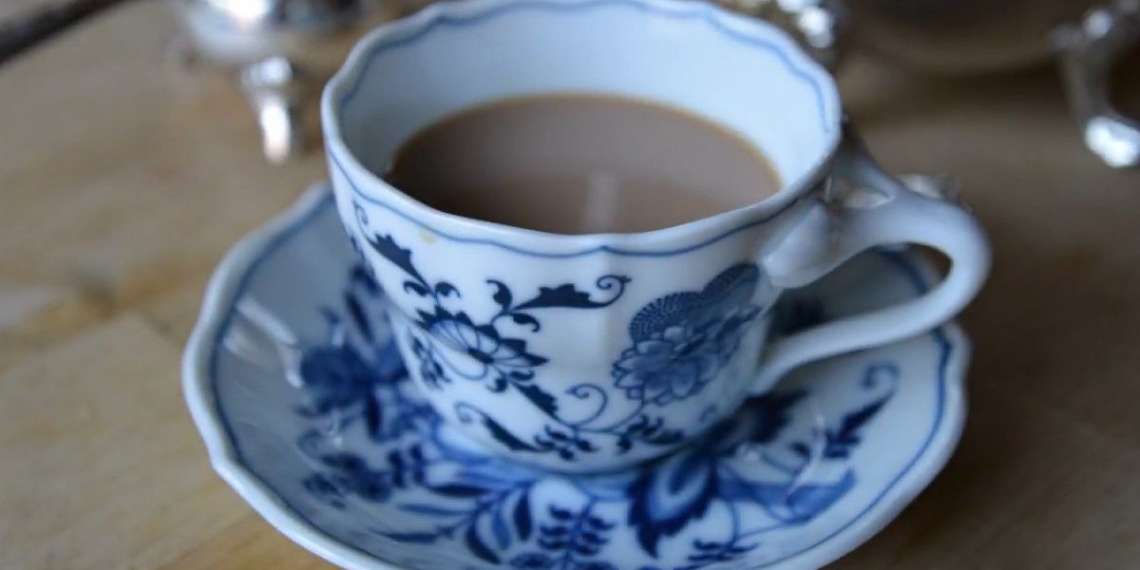 3 ways to make delicious hot royal milk tea for rainy days 15049