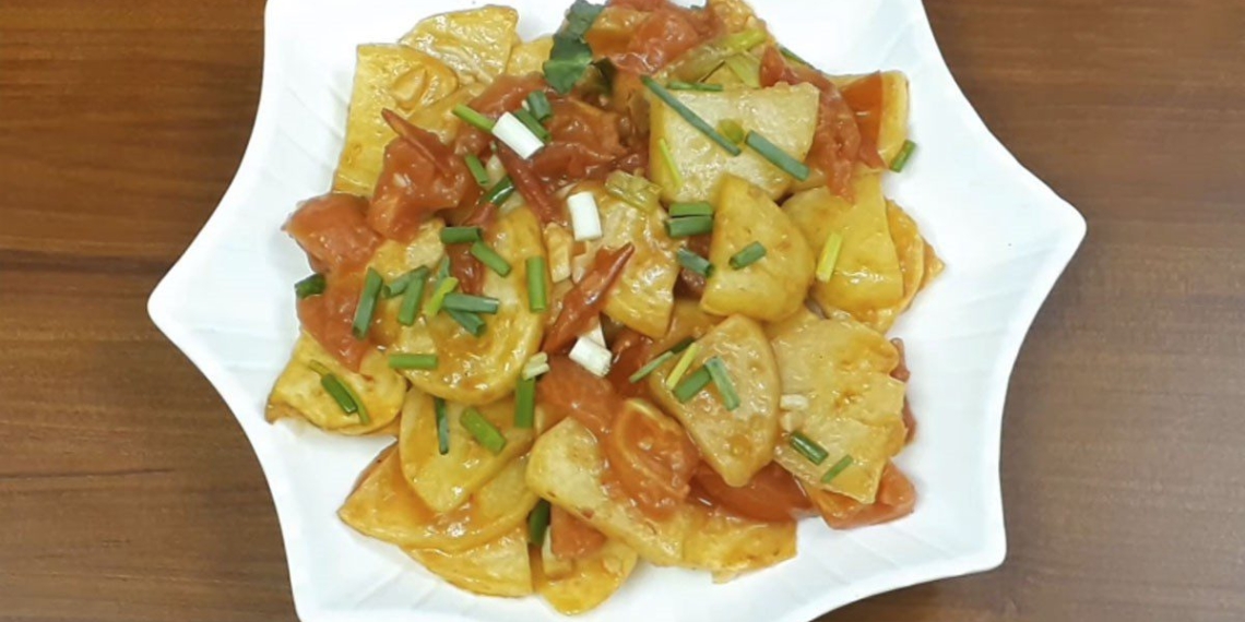 3 ways to make delicious stir fried dishes with tomato very simple and fast 04266