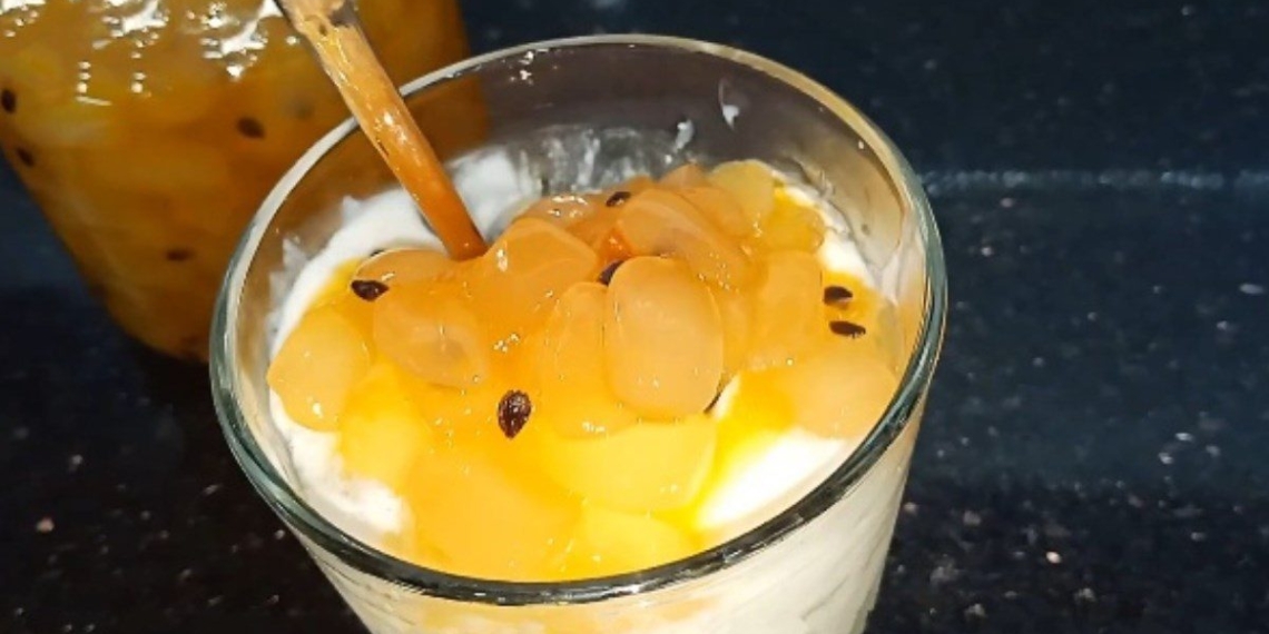 3 ways to make yogurt with sour cream durian flavored 12392